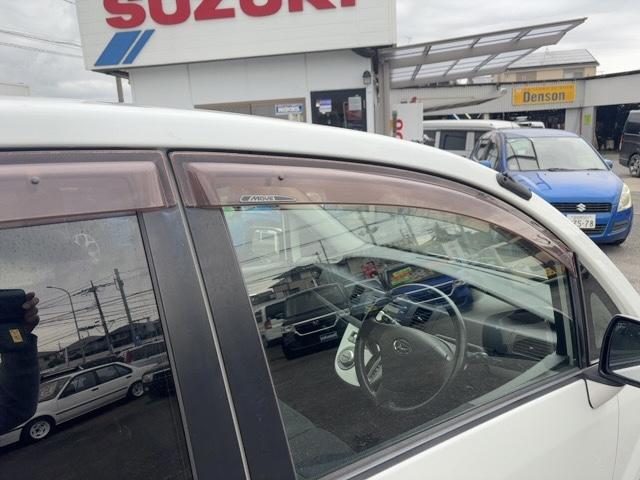 ムーヴ カスタム XC エディション キーレス 電動格納ミラー HIDヘッドライト フォグランプ 純正アルミ 純正CD・FM/AMラジオ(43枚目)