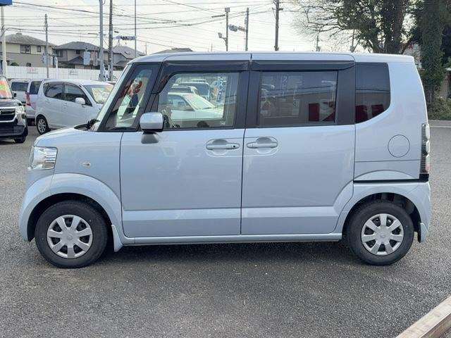 Ｎ－ＢＯＸ Ｇ・Ｌパッケージ　スマートキー　プッシュスタート　電動格納ミラー　ナビ　ワンセグＴＶ　ＣＤ・ＤＶＤ／ＦＭ・ＡＭラジオ　バックカメラ　ＥＴＣ　両側スライドドア（左側電動）（7枚目）