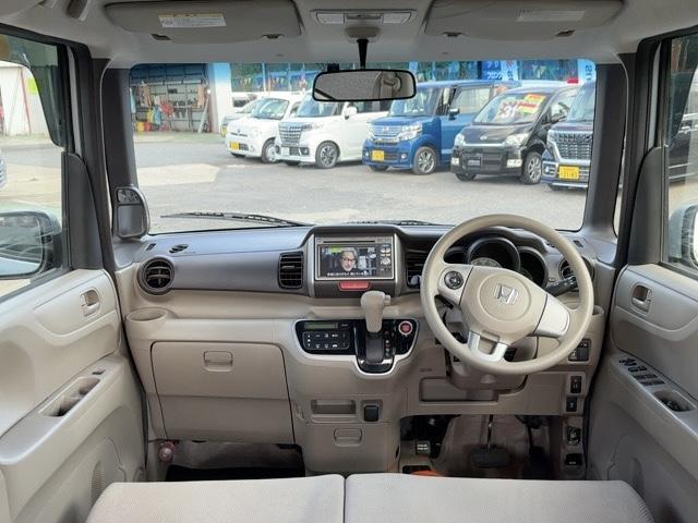 Ｎ－ＢＯＸ Ｇ・Ｌパッケージ　スマートキー　プッシュスタート　電動格納ミラー　ナビ　ワンセグＴＶ　ＣＤ・ＤＶＤ／ＦＭ・ＡＭラジオ　バックカメラ　ＥＴＣ　両側スライドドア（左側電動）（12枚目）