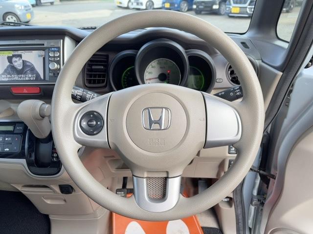 Ｎ－ＢＯＸ Ｇ・Ｌパッケージ　スマートキー　プッシュスタート　電動格納ミラー　ナビ　ワンセグＴＶ　ＣＤ・ＤＶＤ／ＦＭ・ＡＭラジオ　バックカメラ　ＥＴＣ　両側スライドドア（左側電動）（14枚目）