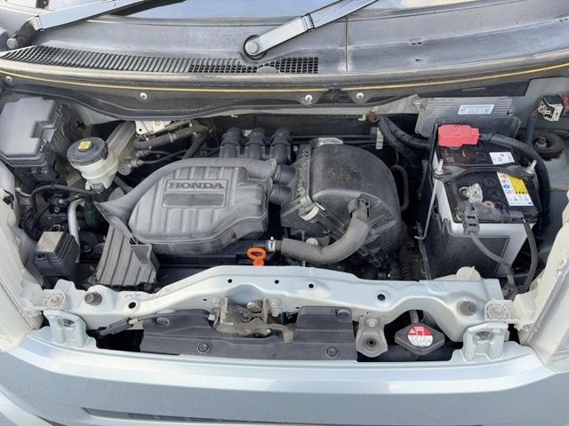 Ｎ－ＢＯＸ Ｇ・Ｌパッケージ　スマートキー　プッシュスタート　電動格納ミラー　ナビ　ワンセグＴＶ　ＣＤ・ＤＶＤ／ＦＭ・ＡＭラジオ　バックカメラ　ＥＴＣ　両側スライドドア（左側電動）（60枚目）