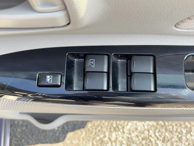 デイズルークス Ｘ　スマートキー　プッシュスタート　電動格納ミラー　純正ナビ　ＴＶ　Ｂｌｕｅｔｏｏｔｈ　両側電動スライドドア（左電動）　全方位カメラ　アイドリングストップ　バックカメラ　前後ドライブレコーダー　Ｒファン（26枚目）