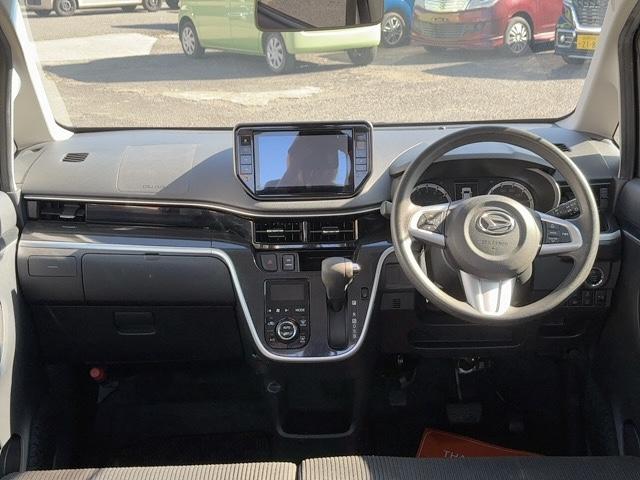 ムーヴ カスタム　Ｘリミテッド　ＳＡＩＩＩ　スマートキー　プッシュスタート　純正ナビ　フルセグＴＶ　Ｂｌｕｅｔｏｏｔｈ　全方位カメラ　電動格納ミラー　ドライブレコーダー　純正アルミ　スマートアシスト　ＬＥＤヘッドライト　フォグランプ（13枚目）