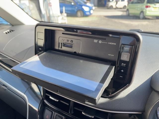 ムーヴ カスタム　Ｘリミテッド　ＳＡＩＩＩ　スマートキー　プッシュスタート　純正ナビ　フルセグＴＶ　Ｂｌｕｅｔｏｏｔｈ　全方位カメラ　電動格納ミラー　ドライブレコーダー　純正アルミ　スマートアシスト　ＬＥＤヘッドライト　フォグランプ（21枚目）