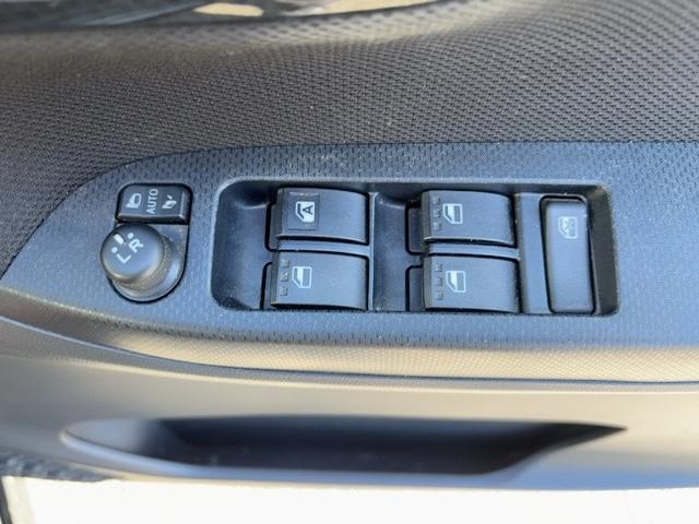 ムーヴ カスタム　Ｘリミテッド　ＳＡＩＩＩ　スマートキー　プッシュスタート　純正ナビ　フルセグＴＶ　Ｂｌｕｅｔｏｏｔｈ　全方位カメラ　電動格納ミラー　ドライブレコーダー　純正アルミ　スマートアシスト　ＬＥＤヘッドライト　フォグランプ（31枚目）