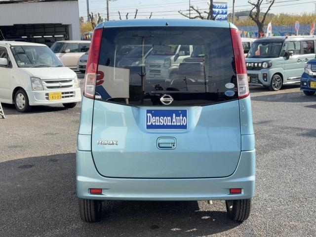 ルークス Ｅ　スマートキー　プッシュスタート　ドアバイザー　純正アルミ　電動格納ミラー　社外ナビ　ワンセグＴＶ　ＣＤ／ＦＭ・ＡＭラジオ　ＥＴＣ　両側スライドドア（9枚目）