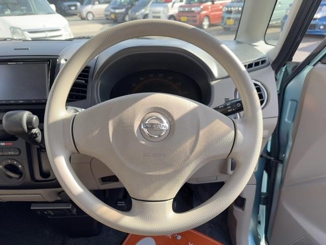 ルークス Ｅ　スマートキー　プッシュスタート　ドアバイザー　純正アルミ　電動格納ミラー　社外ナビ　ワンセグＴＶ　ＣＤ／ＦＭ・ＡＭラジオ　ＥＴＣ　両側スライドドア（14枚目）