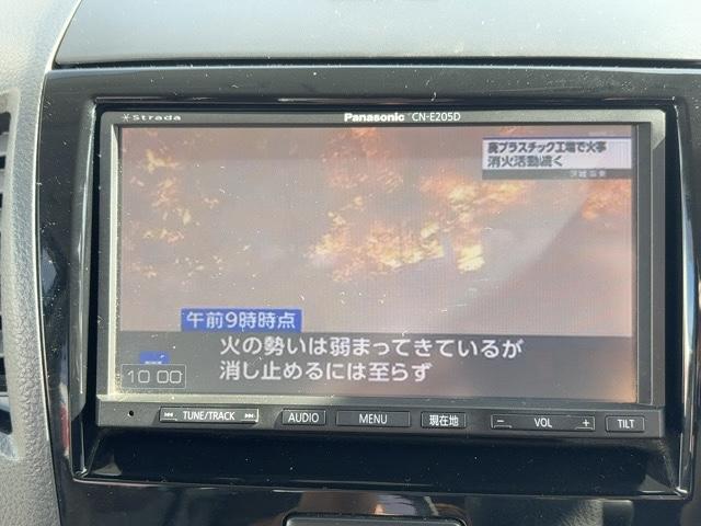 ルークス Ｅ　スマートキー　プッシュスタート　ドアバイザー　純正アルミ　電動格納ミラー　社外ナビ　ワンセグＴＶ　ＣＤ／ＦＭ・ＡＭラジオ　ＥＴＣ　両側スライドドア（18枚目）