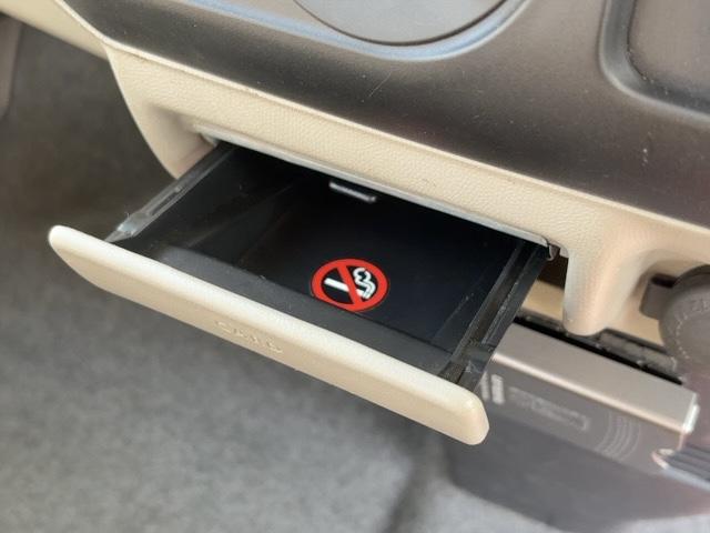 ルークス Ｅ　スマートキー　プッシュスタート　ドアバイザー　純正アルミ　電動格納ミラー　社外ナビ　ワンセグＴＶ　ＣＤ／ＦＭ・ＡＭラジオ　ＥＴＣ　両側スライドドア（21枚目）