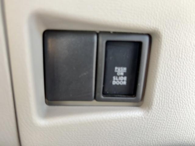 パレット Ｔ　スマートキー　プッシュスタート　ドアバイザー　電動格納ミラー　社外ナビ　ワンセグＴＶ　ＣＤ／ＦＭ・ＡＭラジオ　ＥＴＣ　純正アルミ　両側電動スライドドア　フォグランプ　ＨＩＤヘッドライト（25枚目）