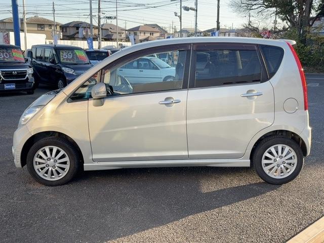 ムーヴ Ｘ　ＶＳ　キーレス　電動格納ウインカー付ドアミラー　ドアバイザー　社外ナビ　ＴＶ　ＣＤ・ＤＶＤ／ＦＭ・ＡＭラジオ　フォグランプ　純正アルミ（7枚目）