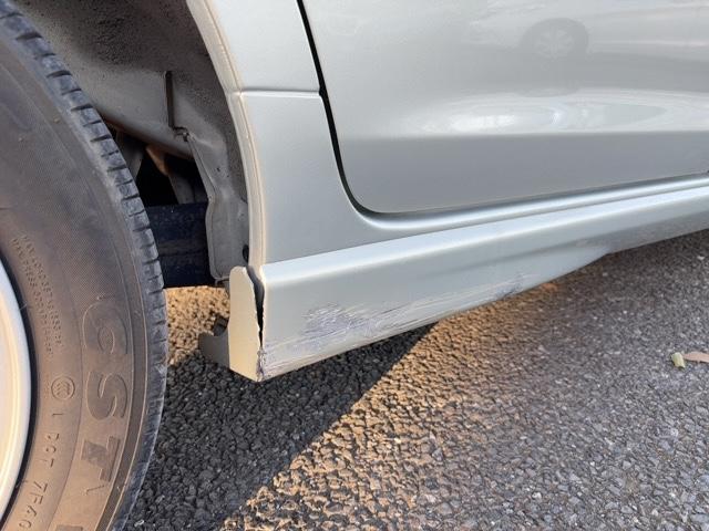 ムーヴ Ｘ　ＶＳ　キーレス　電動格納ウインカー付ドアミラー　ドアバイザー　社外ナビ　ＴＶ　ＣＤ・ＤＶＤ／ＦＭ・ＡＭラジオ　フォグランプ　純正アルミ（53枚目）