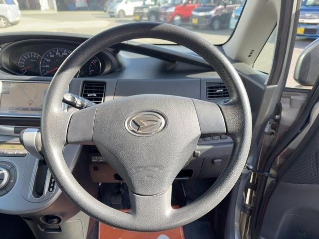 ムーヴ Ｘ　ＶＳ　ＩＩＩ　キーレス　ドアバイザー　純正アルミ　電動格納ウインカー付ミラー　純正ナビ　ＣＤ・ＳＤ／ＦＭ／ＡＭラジオ　ワンセグＴＶ　ＥＴＣ　スペアタイヤ（14枚目）