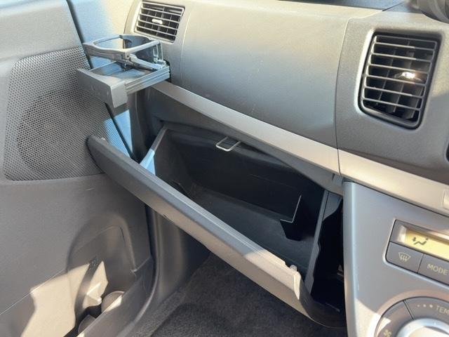 ムーヴ Ｘ　ＶＳ　ＩＩＩ　キーレス　ドアバイザー　純正アルミ　電動格納ウインカー付ミラー　純正ナビ　ＣＤ・ＳＤ／ＦＭ／ＡＭラジオ　ワンセグＴＶ　ＥＴＣ　スペアタイヤ（23枚目）