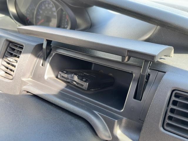 ムーヴ Ｘ　ＶＳ　ＩＩＩ　キーレス　ドアバイザー　純正アルミ　電動格納ウインカー付ミラー　純正ナビ　ＣＤ・ＳＤ／ＦＭ／ＡＭラジオ　ワンセグＴＶ　ＥＴＣ　スペアタイヤ（25枚目）