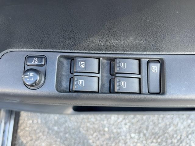 ムーヴコンテ カスタム　Ｘ　純正アルミ　ドアバイザー　電動格納ウインカー付ミラー　フォグランプ　キーレス　社外ＣＤ．ラジオ　スペアタイヤ（26枚目）