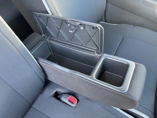 ムーヴコンテ カスタム　Ｘ　純正アルミ　ドアバイザー　電動格納ウインカー付ミラー　フォグランプ　キーレス　社外ＣＤ．ラジオ　スペアタイヤ（30枚目）