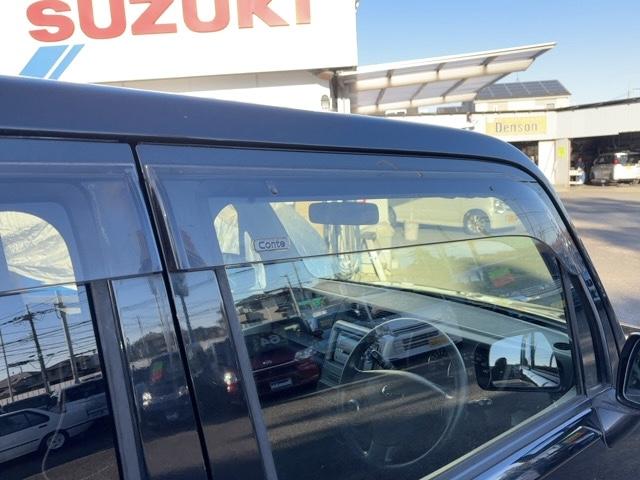 ムーヴコンテ カスタム　Ｘ　純正アルミ　ドアバイザー　電動格納ウインカー付ミラー　フォグランプ　キーレス　社外ＣＤ．ラジオ　スペアタイヤ（46枚目）