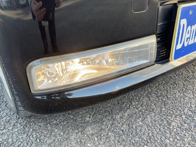 ムーヴコンテ カスタム　Ｘ　純正アルミ　ドアバイザー　電動格納ウインカー付ミラー　フォグランプ　キーレス　社外ＣＤ．ラジオ　スペアタイヤ（50枚目）