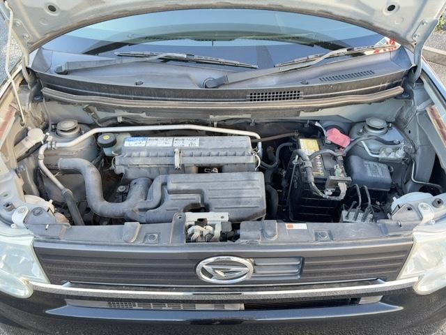 ムーヴコンテ カスタム　Ｘ　純正アルミ　ドアバイザー　電動格納ウインカー付ミラー　フォグランプ　キーレス　社外ＣＤ．ラジオ　スペアタイヤ（54枚目）