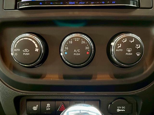 ジープ・コンパス リミテッド　ナビ・黒革・Ｂｌｕｅｔｏｏｔｈ・サイドカメラ・ＥＴＣ（32枚目）