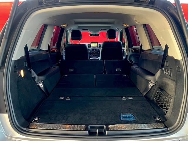 GLS GLS350d 4マチックスポーツ 正規ディーラー点検済・サンルーフ・ナビ・TV・Bluetooth・全方位バックカメラ・ETC(11枚目)