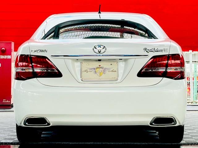 クラウン ロイヤルサルーンＧ　電動サンルーフ・ナビ・ＴＶ・Ｂｌｕｅｔｏｏｔｈ・バックカメラ・ＥＴＣ（45枚目）