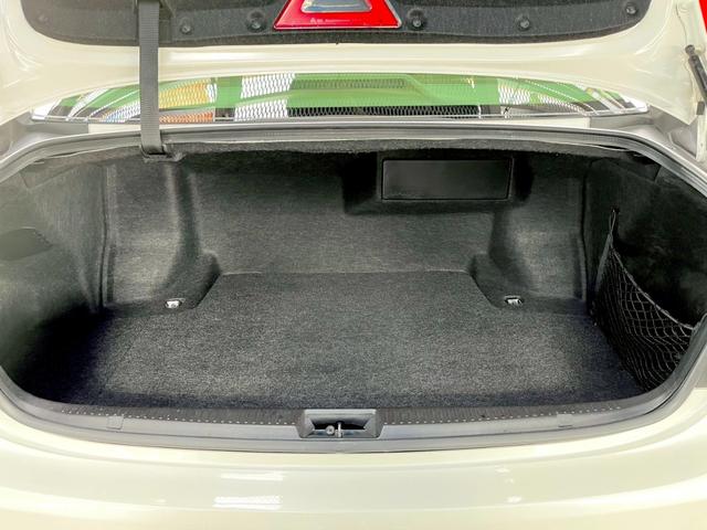 クラウン ロイヤルサルーンＧ　電動サンルーフ・ナビ・ＴＶ・Ｂｌｕｅｔｏｏｔｈ・バックカメラ・ＥＴＣ（48枚目）