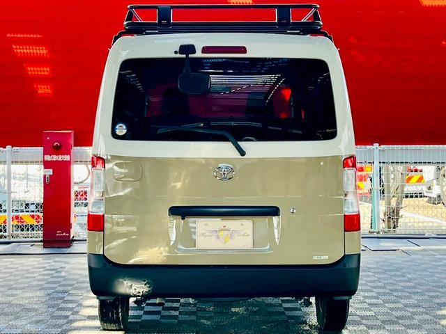 タウンエースバン ＧＬ　車中泊仕様・ブラウンシート・ナビ・ＴＶ・Ｂｌｕｅｔｏｏｔｈ・バックカメラ・ＥＴＣ・ルーフキャリア（7枚目）