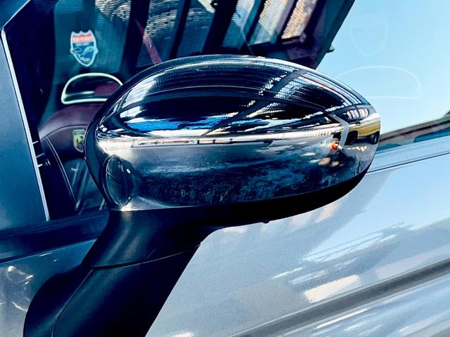 アバルト５９５ ツーリズモ　１オーナー・本革・ＥＴＣ・純正オーディオ（5枚目）