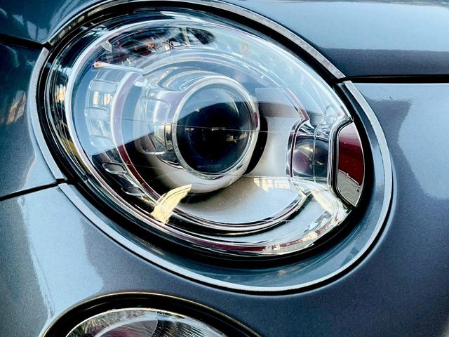 アバルト５９５ ツーリズモ　１オーナー・本革・ＥＴＣ・純正オーディオ（32枚目）