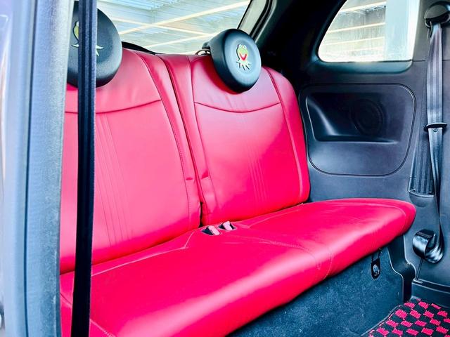 アバルト５９５ ツーリズモ　１オーナー・本革・ＥＴＣ・純正オーディオ（35枚目）