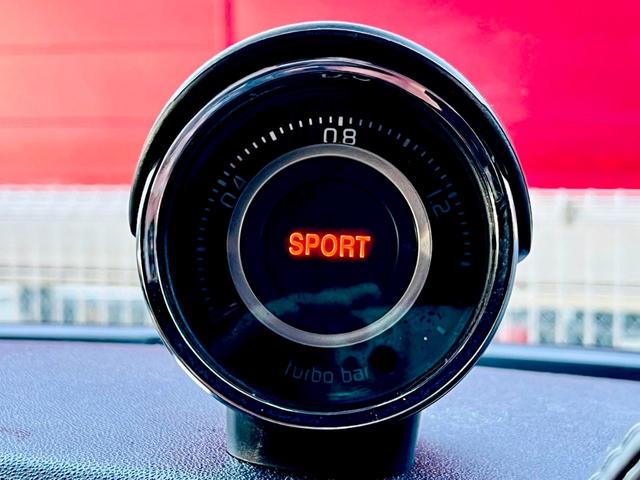 アバルト５９５ ツーリズモ　１オーナー・本革・ＥＴＣ・純正オーディオ（40枚目）