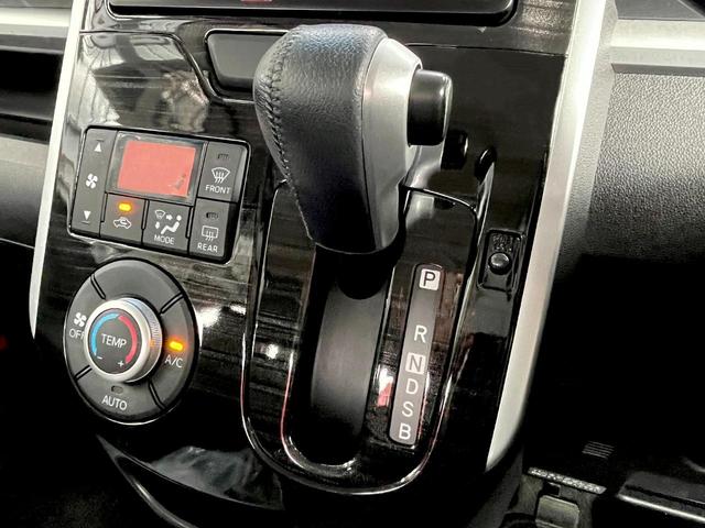 タント カスタムＲＳ　特別仕様車・両側電動スライドドア・ナビ・ＴＶ・バックカメラ・ＥＴＣ・スマートアシスト・スマートキー（19枚目）