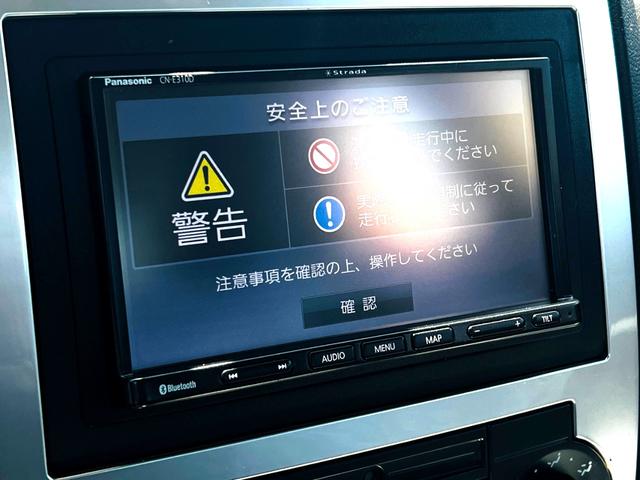 5.7HEMI ディーラー車 左ハンドル ナビ TV Bluetooth バックカメラ クルーズコントロール 20インチAW(4枚目)