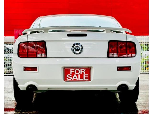 マスタング Ｖ８　ＧＴ　プレミアム　ディーラー車・黒革・ＥＴＣ（73枚目）