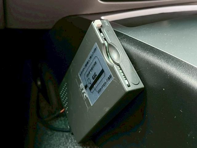 トライトン ベースグレード　ナビ・ＴＶ・Ｂｌｕｅｔｏｏｔｈ・ＥＴＣ（14枚目）