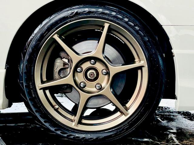 シビック タイプR エンジンOH済み・ラルグス車高調・社外マフラー・ナビ・TV・Bluetooth・デジタルインナーミラー・ETC(7枚目)
