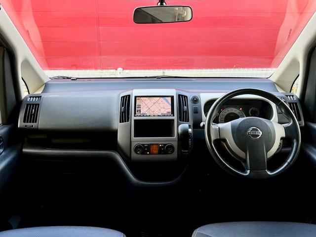 セレナ ハイウェイスター 電動スライドドア・ナビ・TV・バックカメラ・ETC・後席モニター(15枚目)