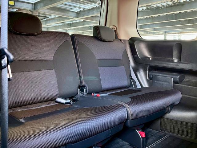 セレナ ハイウェイスター 電動スライドドア・ナビ・TV・バックカメラ・ETC・後席モニター(29枚目)