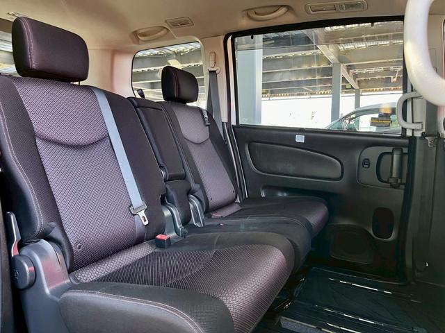 セレナ ハイウェイスターG S-ハイブリッド 両側電動スライドドア・ナビ・TV・バックカメラ・ETC・後席モニター(13枚目)