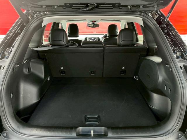 ジープ・チェロキー トレイルホーク　ＥＴＣ２．０・バックカメラ・前後ドライブレコーダー・ナビ・Ｂｌｕｅｔｏｏｔｈ・電動パワーシート（68枚目）