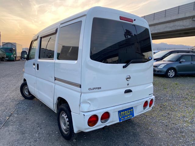 日産 ＮＶ１００クリッパーバン