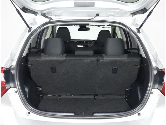 ヴィッツ Ｆ　セーフティーエディションＩＩＩ　トヨタ認定中古車　禁煙　純正ナビ　ワンセグＴＶ　バックカメラ　ＥＴＣ　スマートキー　ＬＥＤヘッドライト　クリアランスソナー　自動（衝突被害軽減）ブレーキ（20枚目）