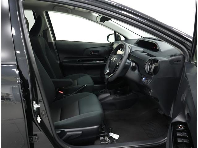 アクア Sスタイルブラック トヨタ認定中古車 禁煙 ワンオーナー 純正ナビ フルセグTV バックカメラ ETC2.0 クリアランスソナー スマートキー 自動(衝突被害軽減)ブレーキ(11枚目)