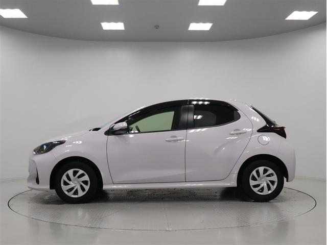 ヤリス Ｘ　トヨタ認定中古車　ワンオーナー　純正ＤＡナビ　フルセグＴＶ　バックカメラ　前後ドライブレコーダー　キーレスエントリー　クリアランスソナー　自動（衝突被害軽減）ブレーキ（4枚目）