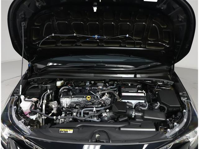 エンジンルームもしっかり洗浄・艶出しを行っています！キレイに仕上がっています♪