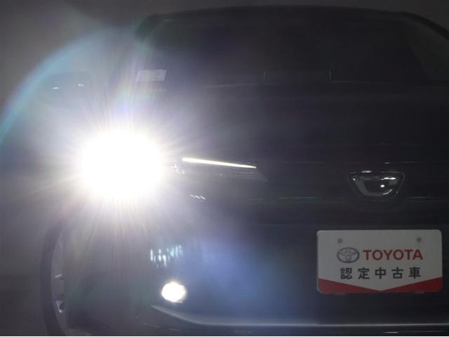 高輝度で点灯速度が速いＬＥＤヘッドライト装備！ＬＥＤの明るい光が走行中の視界の確保をサポートして、夜のドライブがより楽しく安全に運転できます♪