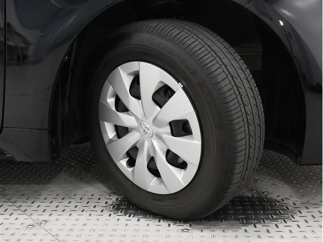トヨタ純正１５インチ、スチールホイール装備です。