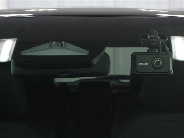 ヤリスクロス ハイブリッドＺ　トヨタ認定中古車　禁煙　弊社元試乗車　純正ディスプレイオーディオ　ＥＴＣ２．０　パノラミックビューモニター　前後ドラレコ　シートヒーター　ハンズフリーパワーバックドア　スマートキー　ＡＣ１００Ｖ電源（13枚目）